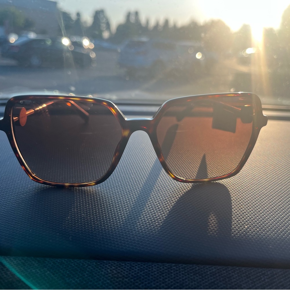 Versace Women's Tortoise Sunglasses OVE4396 108/13 58/16 brown black havana - Picture 2 of 4